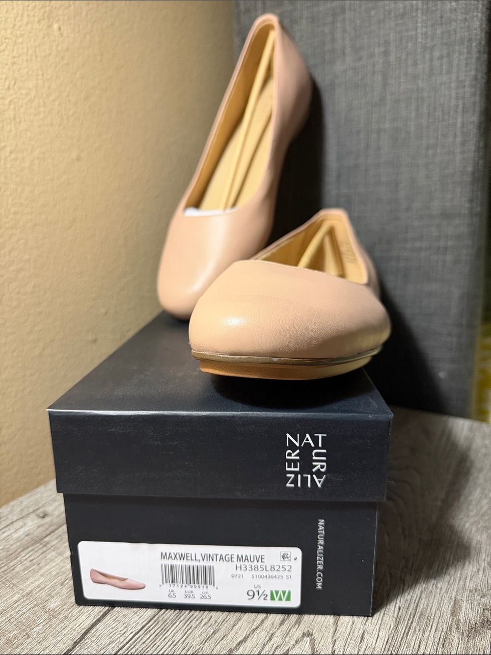 Naturalizer Maxwell Ballet Flats in Mauve Blush